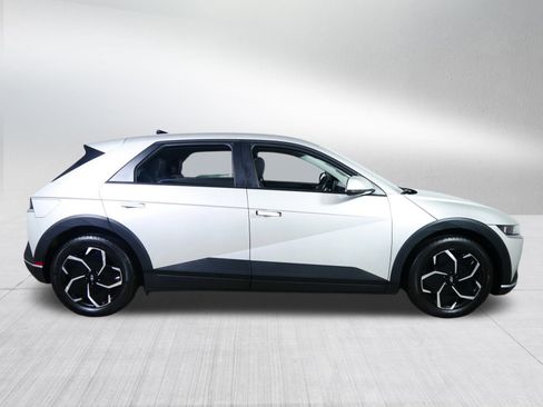 Used 2023 Hyundai Ioniq 5 SEL image 8