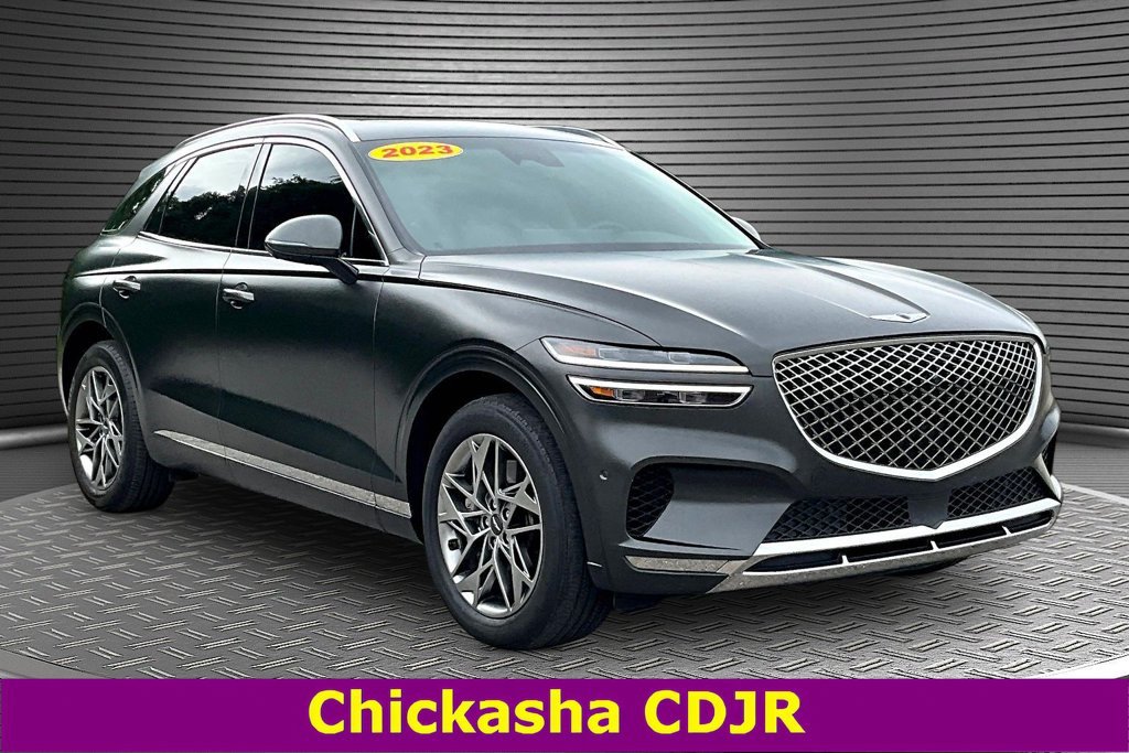 Used 2023 Genesis GV70 2.5T w/ Advanced Package AWD/4WD image 3