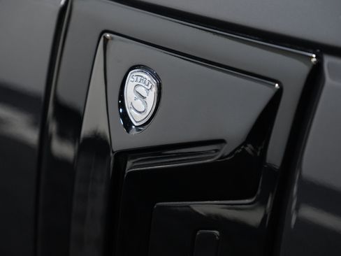 Used 2022 Land Rover Range Rover P525 Westminster Edition image 20