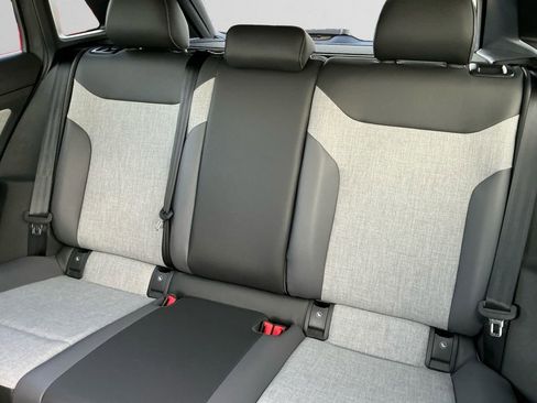 New 2026 Volkswagen ID.4 Pro image 13