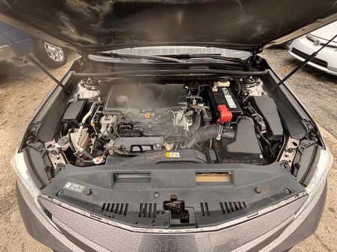 Used 2018 Toyota Camry XLE w/ Audio Package image 34