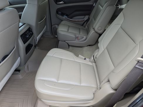 Used 2017 Chevrolet Tahoe Premier RWD image 35