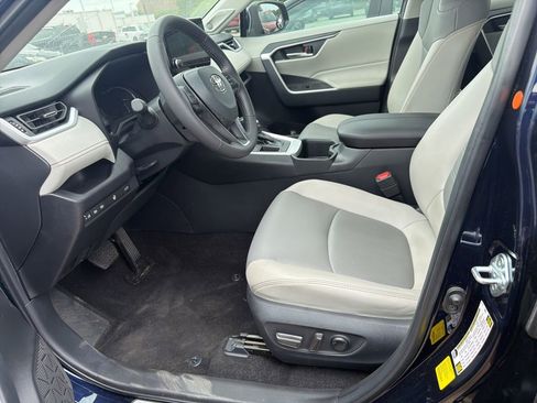 Used 2024 Toyota RAV4 XLE Premium w/ Weather Package FWD image 10
