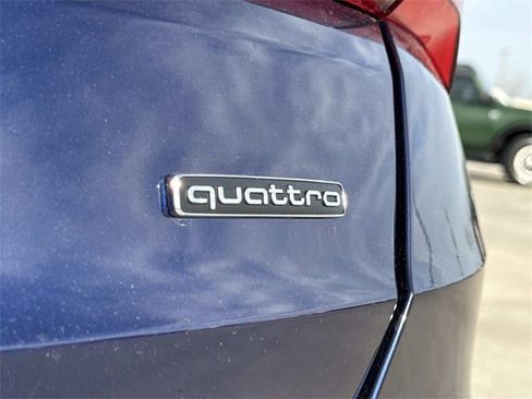 Certified 2025 Audi Q3 2.0T Premium Plus w/ Premium Plus Package image 11