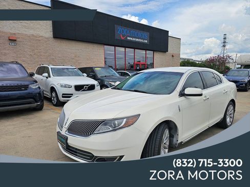 Used 2013 Lincoln MKS FWD image 1