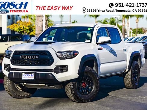 Used 2017 Toyota Tacoma TRD Pro image 1