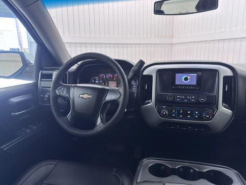 Used 2015 Chevrolet Silverado 1500 W/T RWD image 15