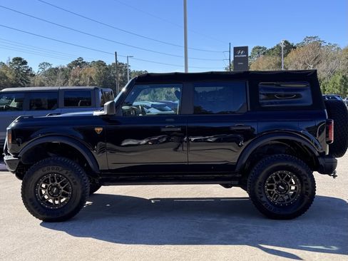 Used 2021 Ford Bronco Badlands w/ Sasquatch Package image 13