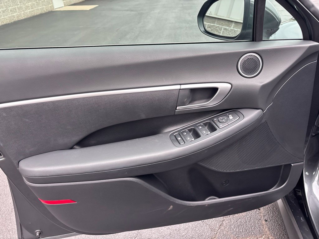 New 2026 Hyundai Sonata SE FWD image 16