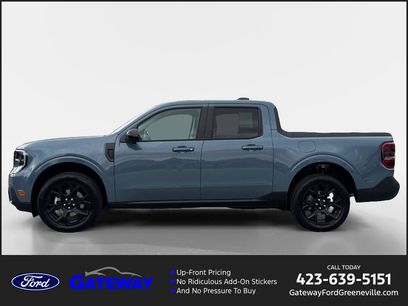 New 2026 Ford Maverick Lariat w/ Black Appearance Package