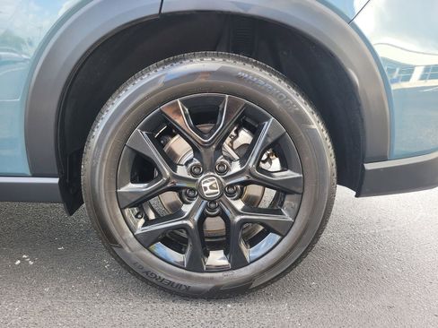 Used 2025 Honda HR-V Sport image 6