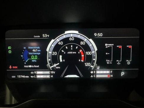 Used 2025 Toyota Tundra Platinum AWD/4WD image 23