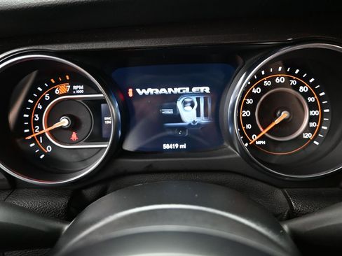 Used 2019 Jeep Wrangler Unlimited Sport AWD/4WD image 11