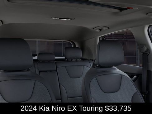 Used 2024 Kia Niro EX Touring image 27