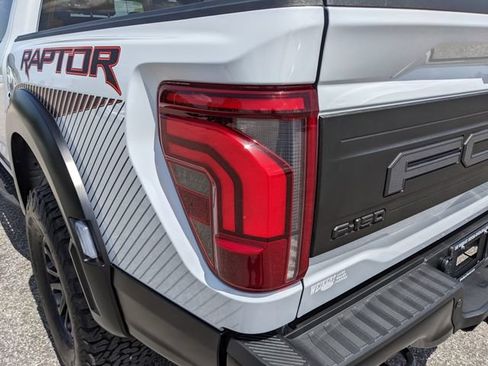 Certified 2025 Ford F150 Raptor AWD/4WD image 12