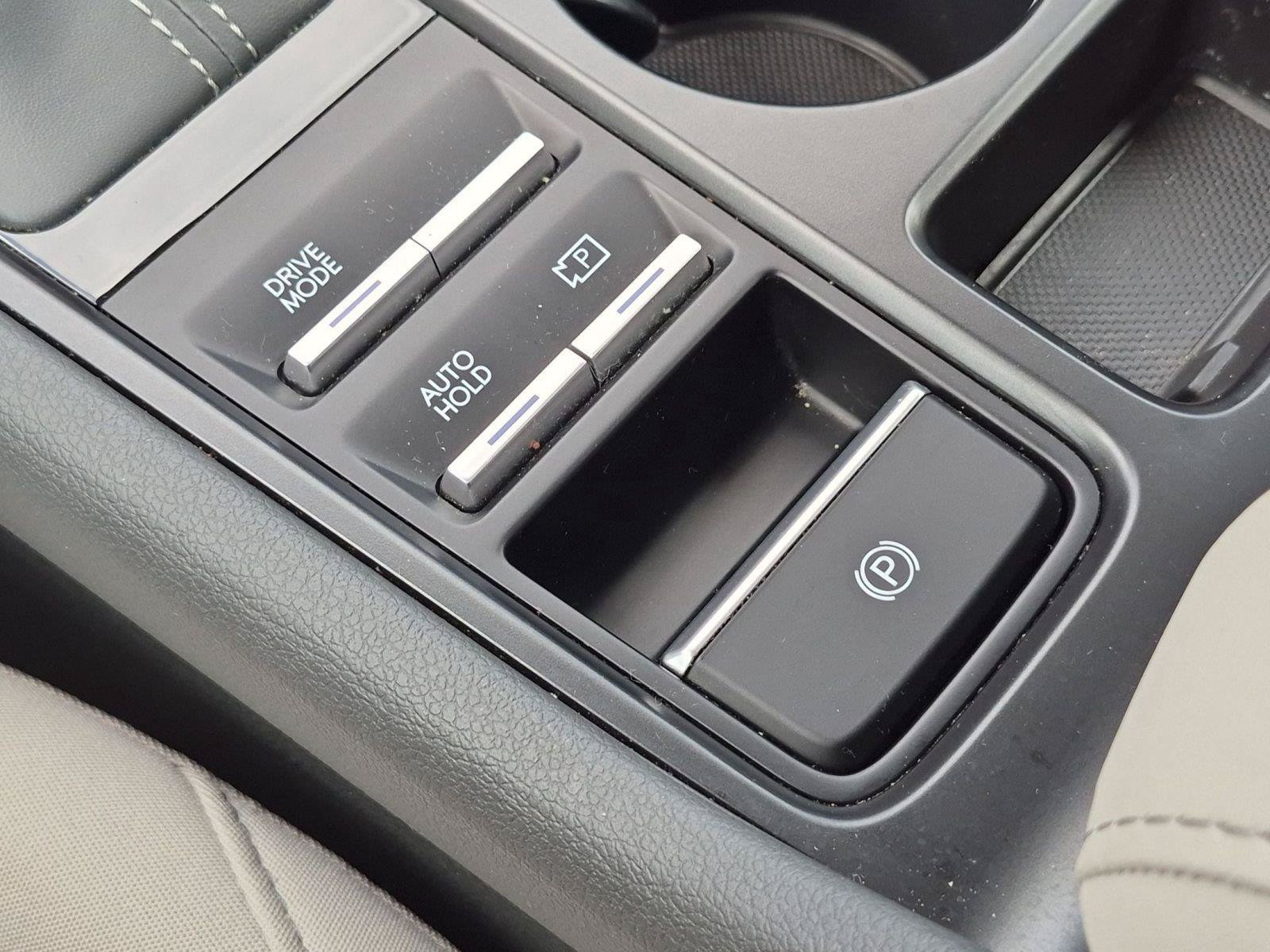 Used 2025 Hyundai Sonata SE FWD image 10