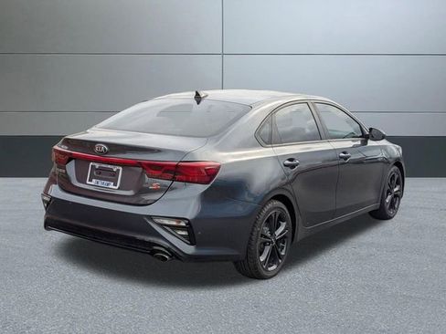 Used 2019 Kia Forte S w/ S Premium Package FWD image 6