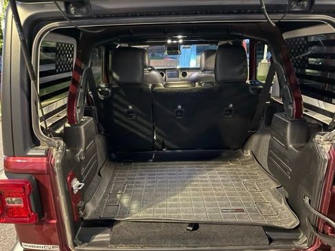 Used 2021 Jeep Wrangler Unlimited Sport AWD/4WD image 15