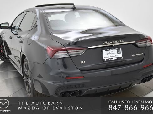 Used 2022 Maserati Quattroporte Modena Q4 image 13