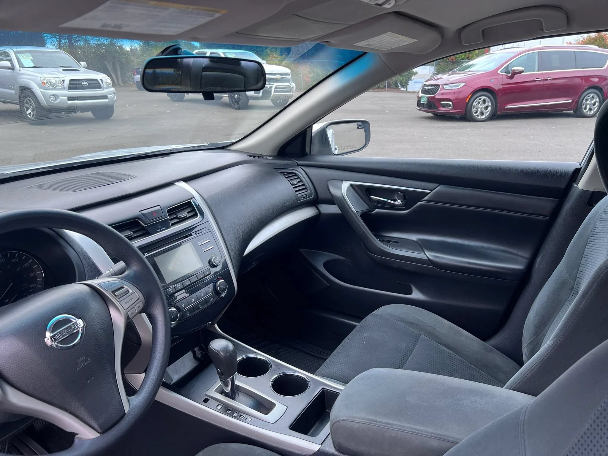 Used 2015 Nissan Altima 2.5 S w/ Power Driver Seat Package FWD image 17