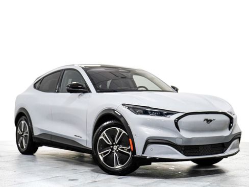 Certified 2023 Ford Mustang Mach-E Premium AWD/4WD image 1