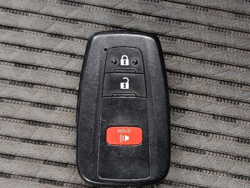 Used 2022 Toyota 4Runner SR5 image 32