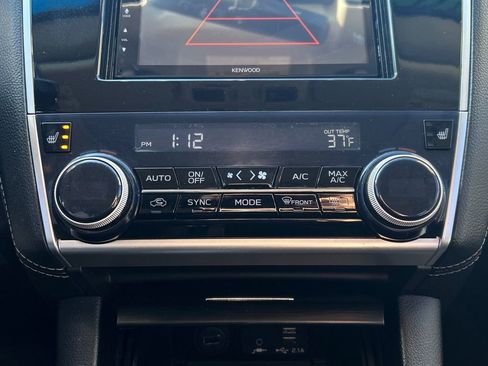 Used 2019 Subaru Legacy 2.5i Premium image 28