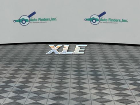 Used 2014 Toyota RAV4 XLE image 30