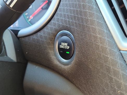 Used 2024 Chevrolet Malibu LT image 28