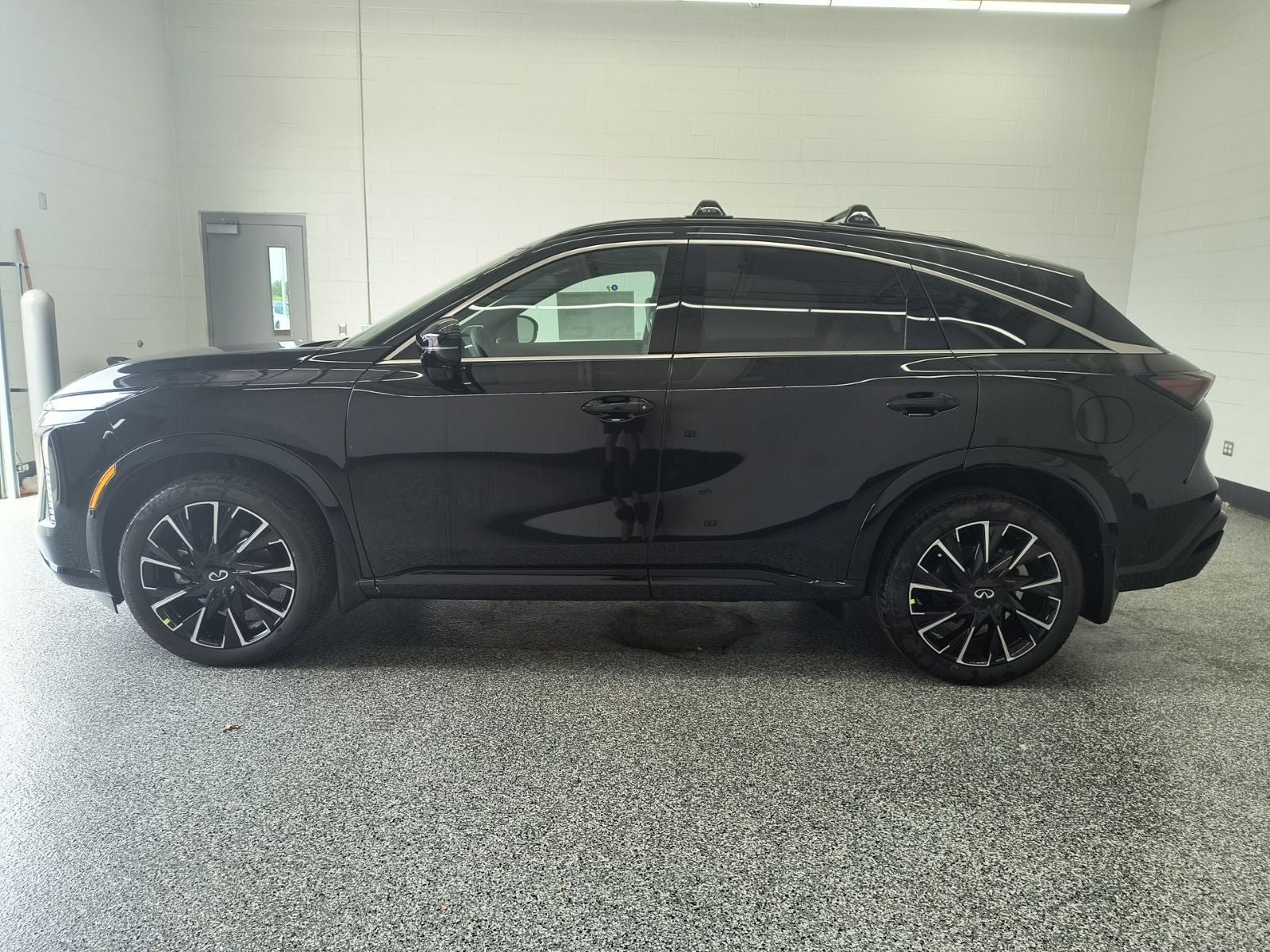 New 2027 INFINITI QX65 Autograph w/ Cargo Package AWD/4WD image 2