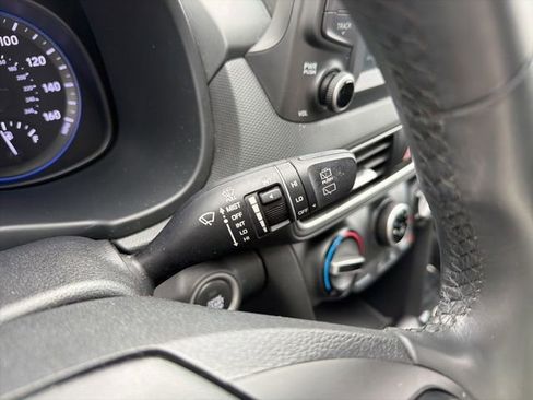 Used 2020 Hyundai Kona SEL image 28