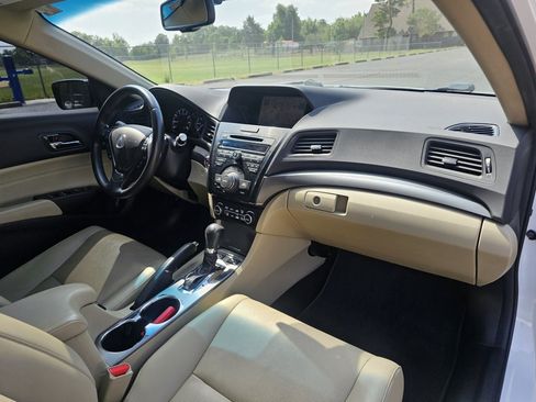 Used 2013 Acura ILX w/ Technology Package FWD image 42