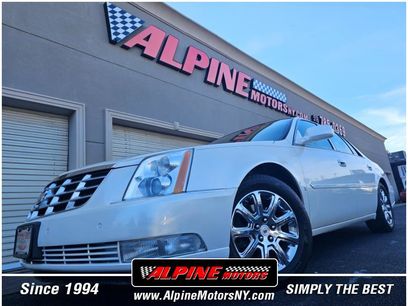 Used 2008 Cadillac DTS w/ Sun And Navigation Package