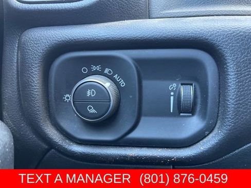 Used 2024 RAM 2500 Tradesman w/ Chrome Appearance Group AWD/4WD image 21