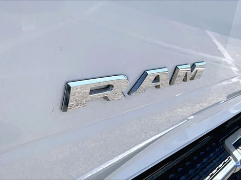 Used 2019 RAM 2500 Big Horn AWD/4WD image 31