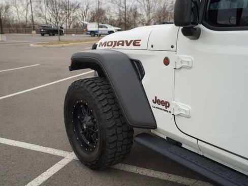 Used 2023 Jeep Gladiator Mojave w/ Trailer Tow Package image 35