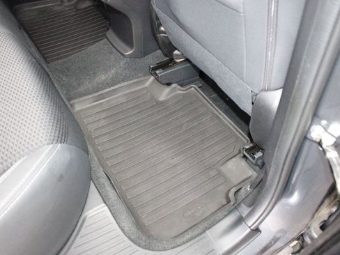 Used 2021 Subaru Forester Premium AWD/4WD image 53