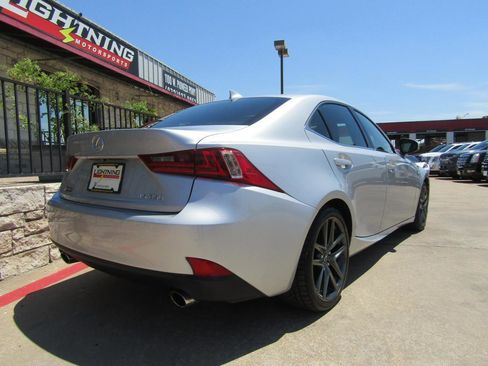 Used 2015 Lexus IS 250 w/ F-Sport Package RWD image 4