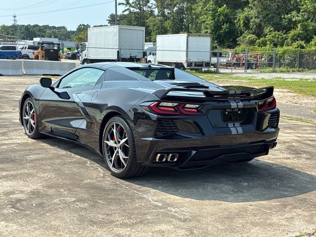 Used 2023 Chevrolet Corvette Stingray Premium Conv w/ Z51 Performance Package RWD image 6