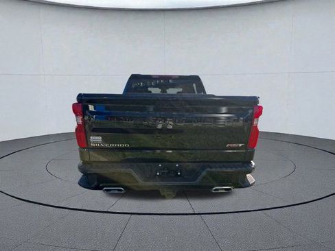 Used 2023 Chevrolet Silverado 1500 RST w/ Z71 Off-Road Package image 4