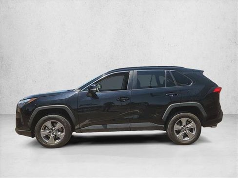 Used 2024 Toyota RAV4 XLE FWD image 9