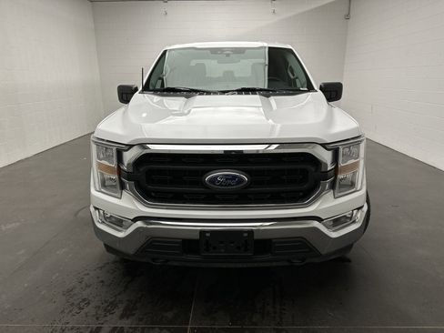 Used 2022 Ford F150 XLT image 3