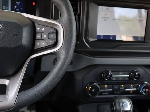 Used 2023 Ford Bronco 4-Door AWD/4WD image 33