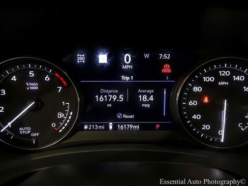 Certified 2023 Cadillac XT4 Sport AWD/4WD image 14