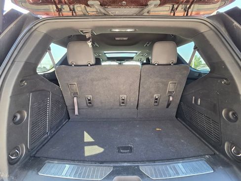 Used 2023 Chevrolet Tahoe Z71 AWD/4WD image 10