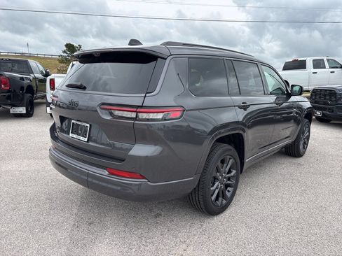 New 2026 Jeep Grand Cherokee L Limited AWD/4WD image 6