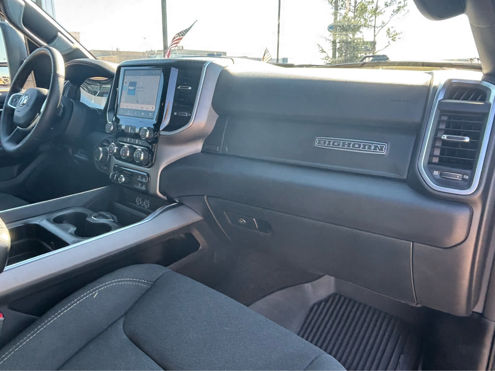 Used 2025 RAM 1500 Big Horn AWD/4WD image 11