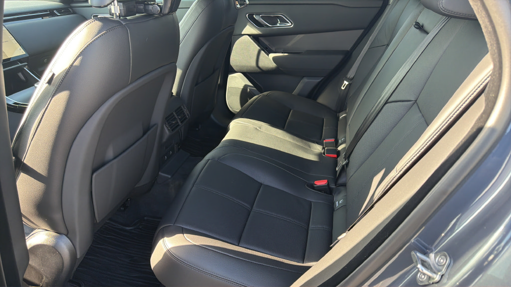 New 2026 Land Rover Range Rover Velar S AWD/4WD image 18