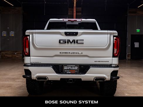 Used 2024 GMC Sierra 1500 Denali Ultimate AWD/4WD image 8