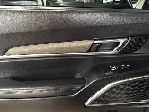 Used 2020 Kia Telluride SX w/ SX Prestige Package image 11